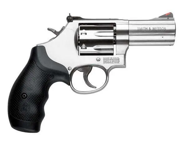 SMITH & WESSON 686 PLUS DISTNGUISHED COMBT MAG 357MAG 3" 7RD DA/SA