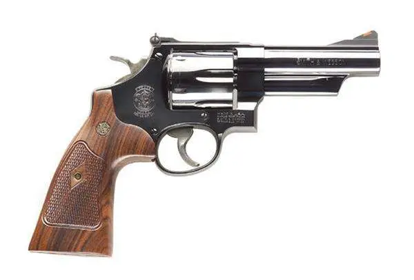 17329-14255619.webp SMITH & WESSON CLASSICS 29 BLK 44MAG 4" 6RD DA/SA