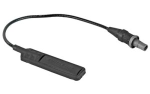 SFST07_1.jpg SUREFIRE WEAPON LIGHT TAPE SWITCH 7"