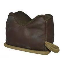 https3A2F2Fmedia.chattanoogashooting.com2Fimages2Fproduct2FJYBMALBBSF2FJYBMALBBSF.jpg Benchmaster All Leather Bench Bag Filled Small
