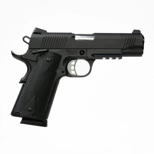 https3A2F2Fmedia.chattanoogashooting.com2Fimages2Fproduct2FMS101001212FMS10100121-R.jpg Tisas 1911 Carry B9 Handgun 9mm Luger 9rd Magazine(2) 4.25'' Barrel Black Cerakote
